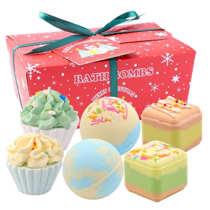 Christmas Scented Bath Bombs